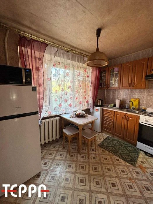 Продаж 3-кімнатної квартири в центрі