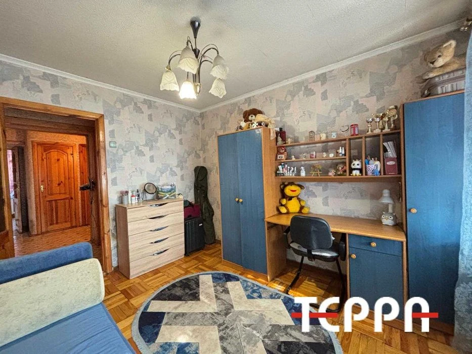 Продаж 3-кімнатної квартири в центрі