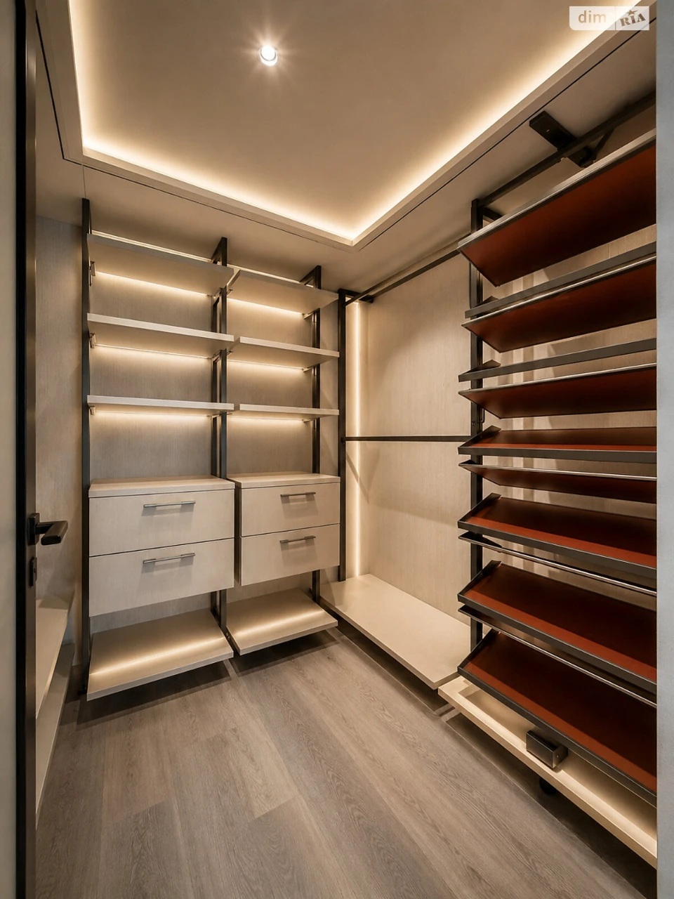 For sale Apartment Shevchenkivskyi
