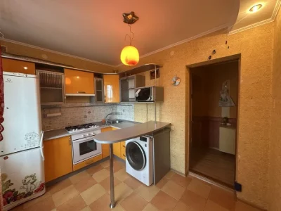 Продажа 4 комнатной квартиры Киевская