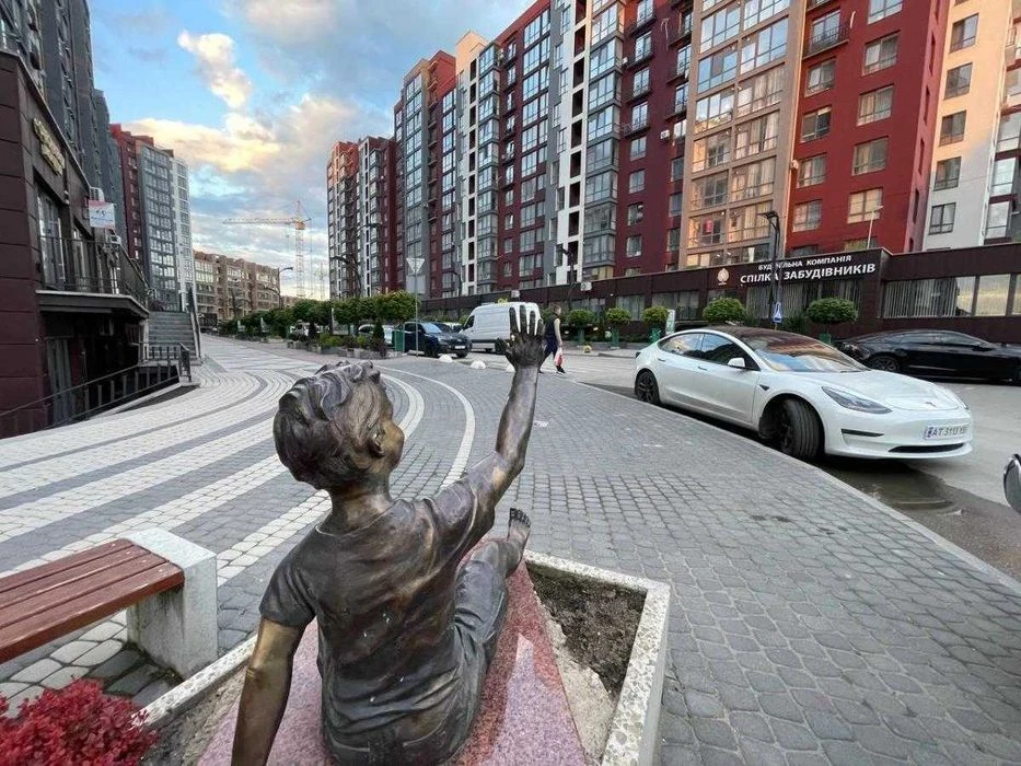 One-room apartment for sale in a modern residential complex