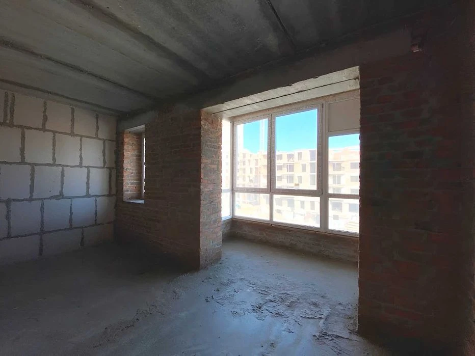One-room apartment for sale in a modern residential complex