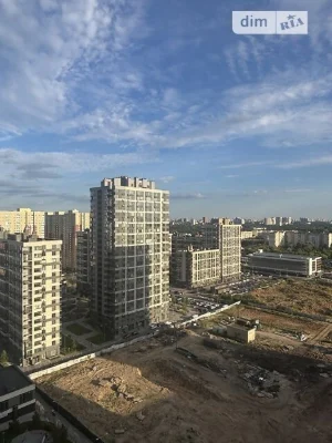 Продаж 1к квартири 43 кв. м на вул. Олександра Олеся 9А • ID