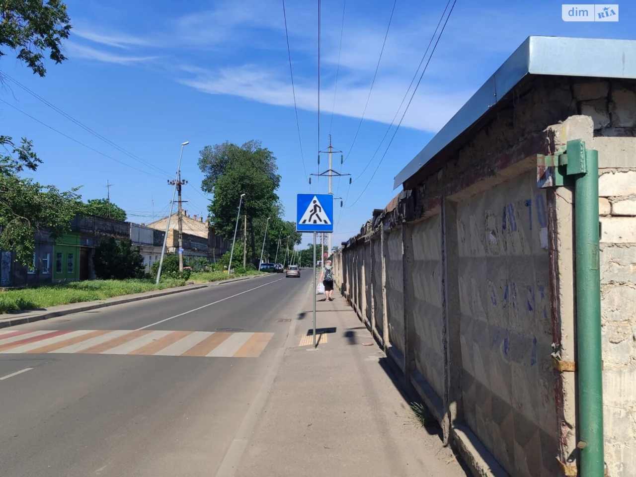 Продажа Отдельно стоящий гараж Ближние Мельницы.