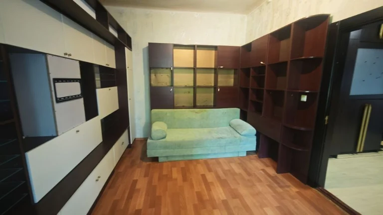 2-room turnkey apartment + GARAGE on Ivan Mazepa Ave
