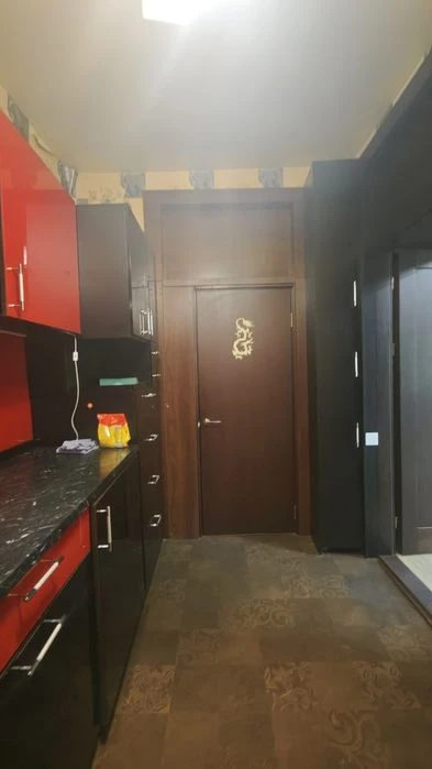 2-room turnkey apartment + GARAGE on Ivan Mazepa Ave