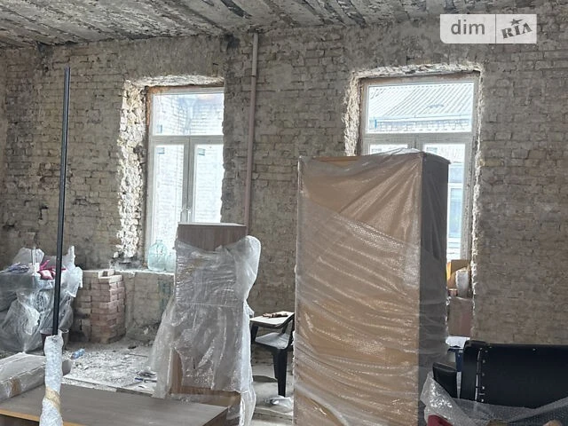 Sale of 2-room apartment 47 sq. m. on Velyka Vasylkivska 49 street