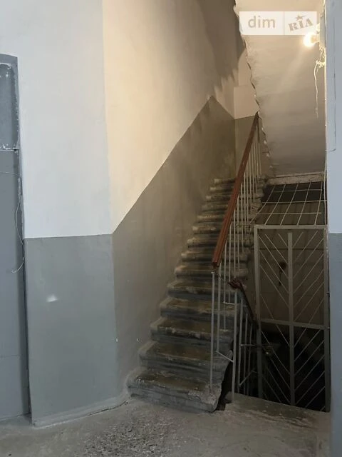 Sale of 2-room apartment 47 sq. m. on Velyka Vasylkivska 49 street