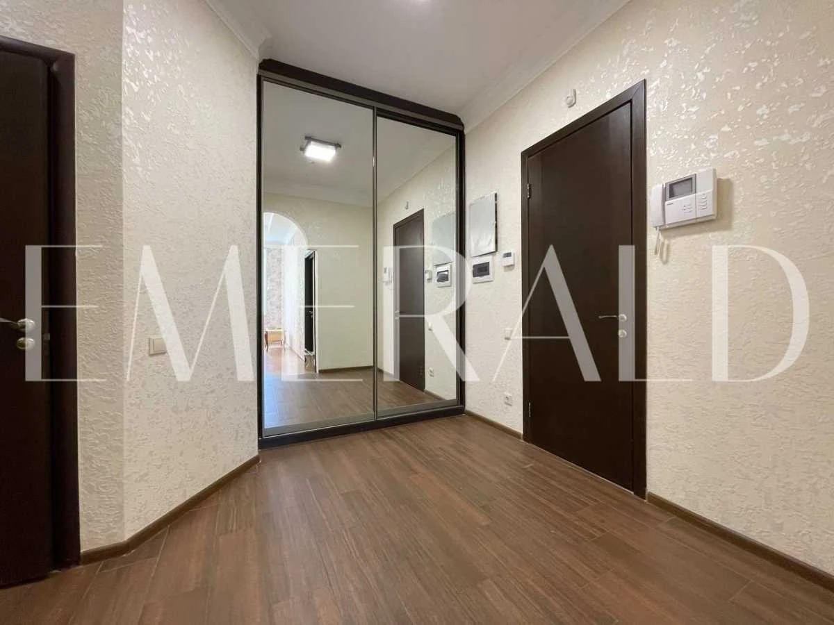 Sale of 3-room apartment 94 m², Mitrofana Dovnar-Zapols