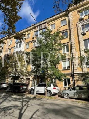 Sale of 3-room apartment 94 m², Mitrofana Dovnar-Zapols