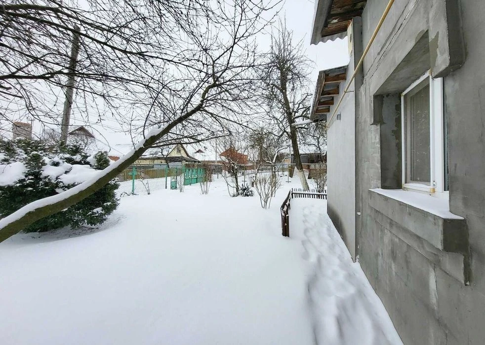 Sale of part of a house in the Center