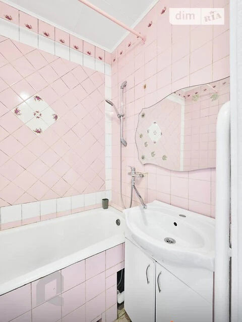 Sale of 3-room apartment 72.3 sq. m. on Raiduzhna St. 59 • ID 34571