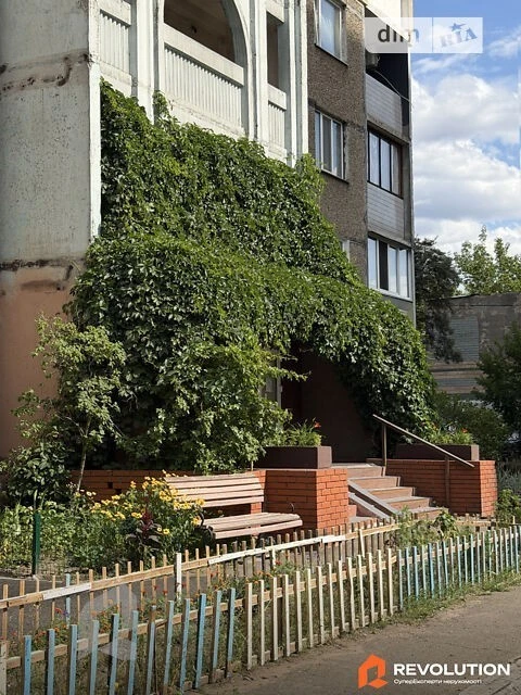 Sale of 3-room apartment 72.3 sq. m. on Raiduzhna St. 59 • ID 34571