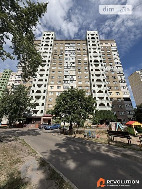 Sale of 3-room apartment 72.3 sq. m. on Raiduzhna St. 59 • ID 34571