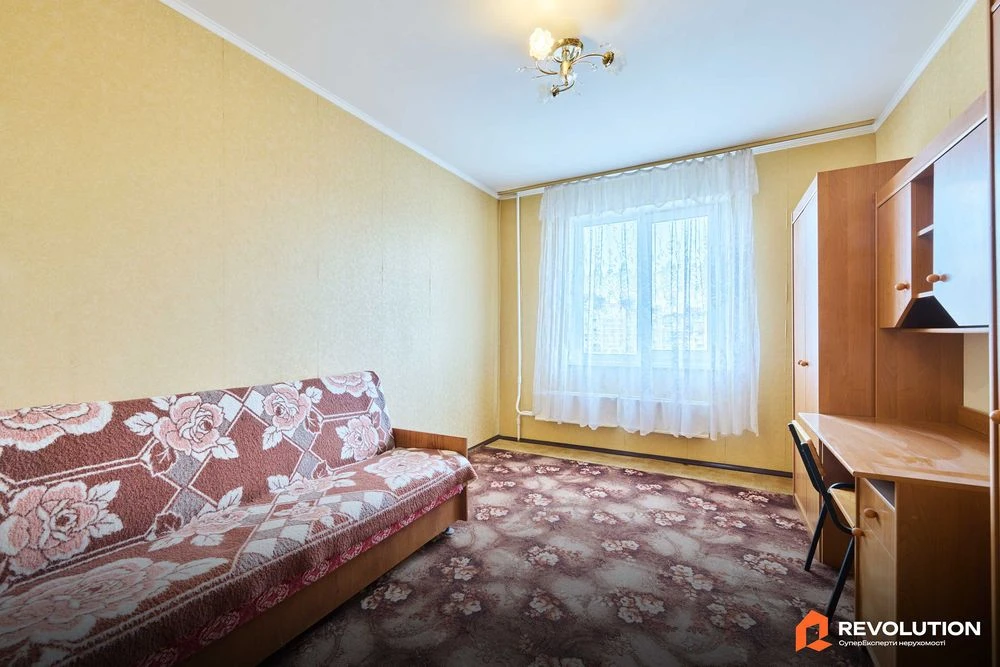 Без комиссии. Продажа 3к квартиры 77.6м2, ул.Радунская 42/10