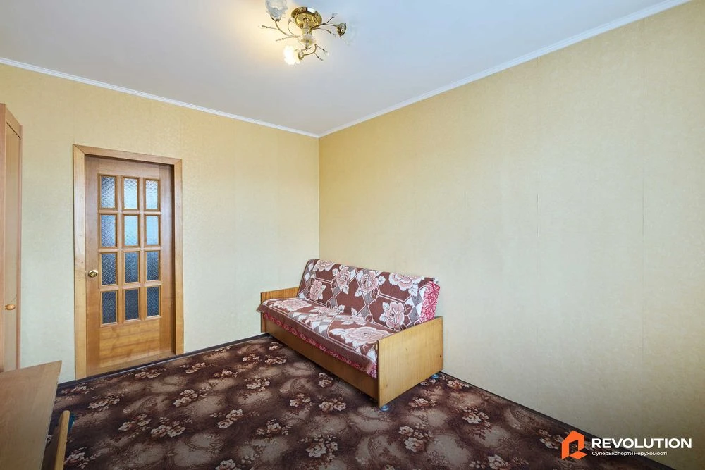 Без комиссии. Продажа 3к квартиры 77.6м2, ул.Радунская 42/10