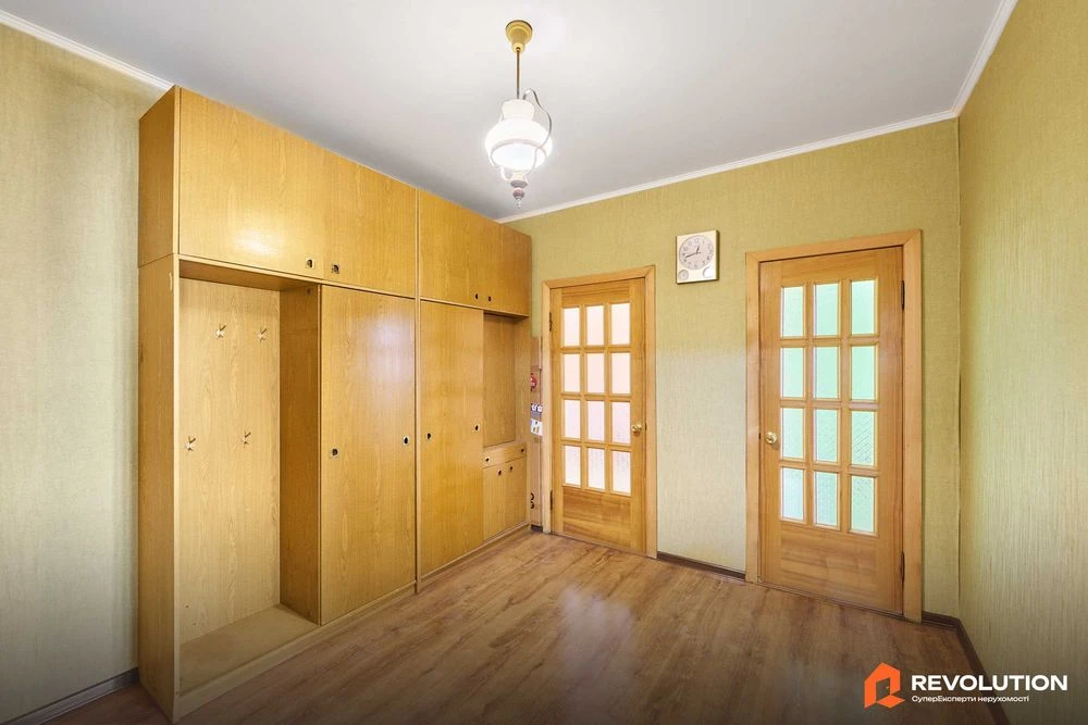 Без комиссии. Продажа 3к квартиры 77.6м2, ул.Радунская 42/10