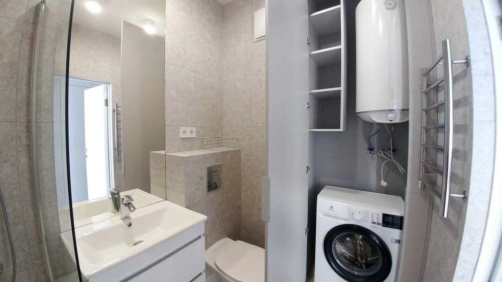 Продам квартиру с дизайнерским ремонтом, мебель, техника,