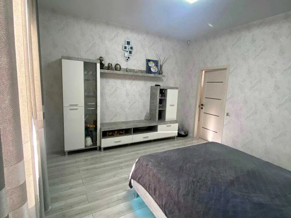 House. Zaporizhzhia, Vesniana