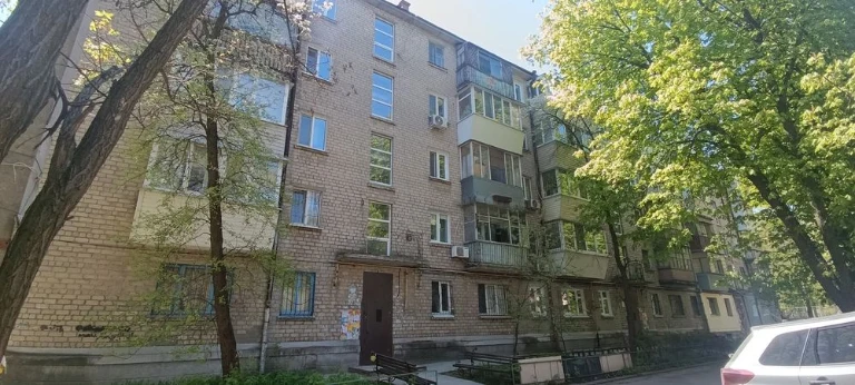 1-room apartment for sale on Polya Ave. / B. Khmelnytskyi, Pisarzhevs Park