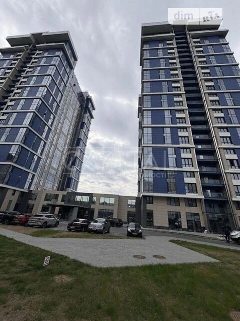 For sale 2-room apartment 105.7 sq. m. on Zvirynetska Street • ID 3468