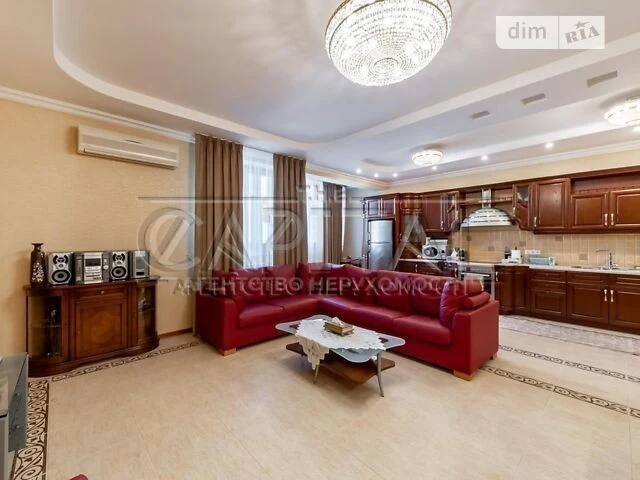 Sale of 4-room apartment 180 sq. m. on Konovaltsya Yevhena 36B street •