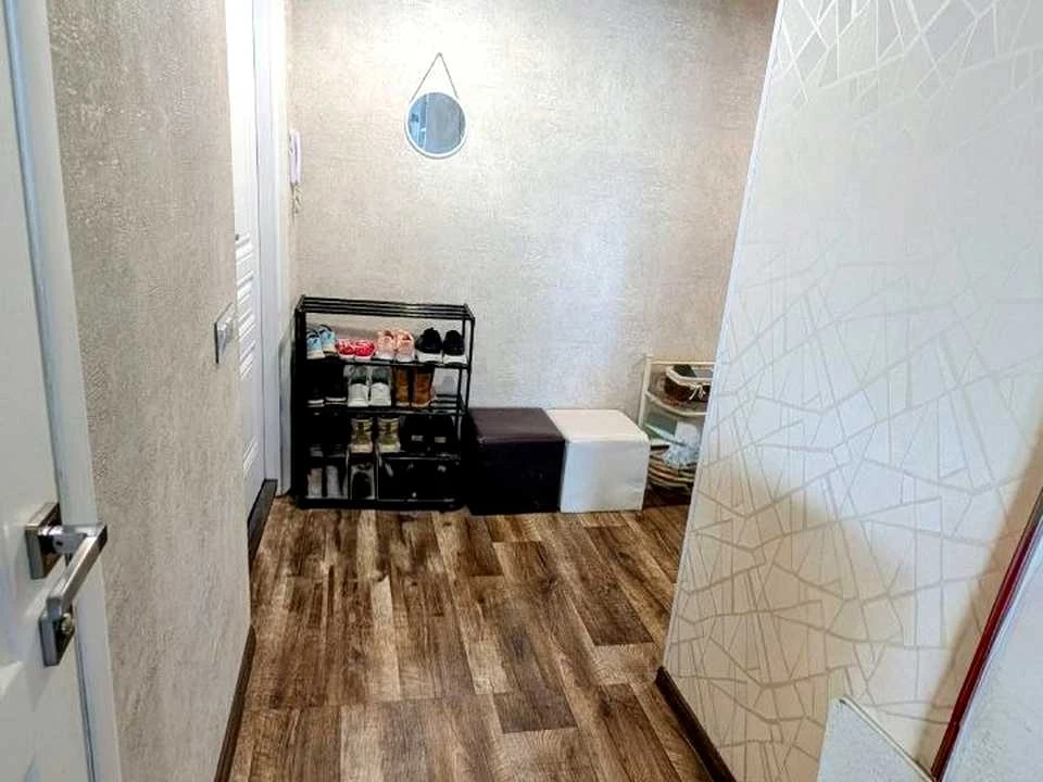 Apartment. Kharkiv, Vsevolod Tatkova St. (Borzenka)