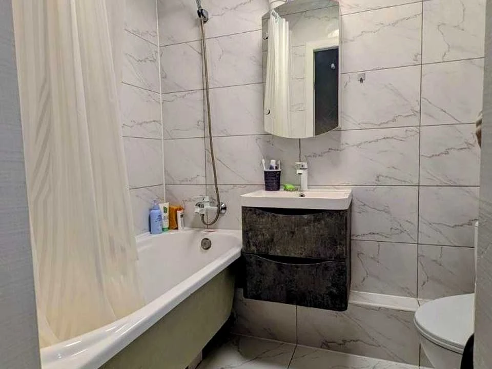 Apartment. Kharkiv, Vsevolod Tatkova St. (Borzenka)