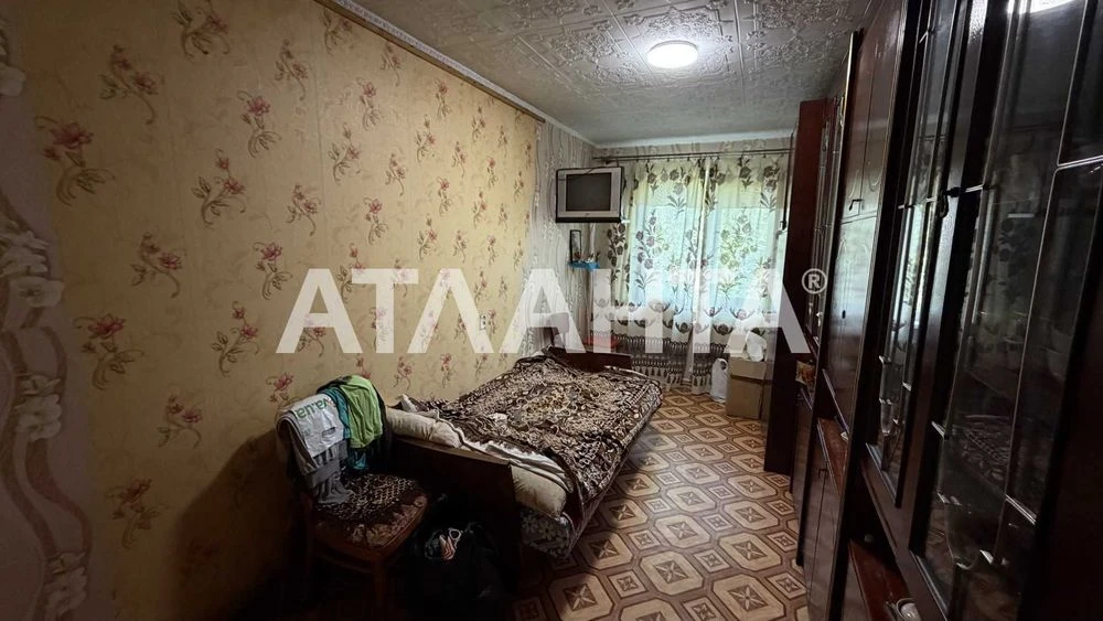 Трехкомнатная квартира в жилом состоянии ул. Космонавтов