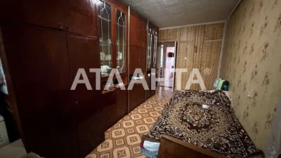 Трехкомнатная квартира в жилом состоянии ул. Космонавтов