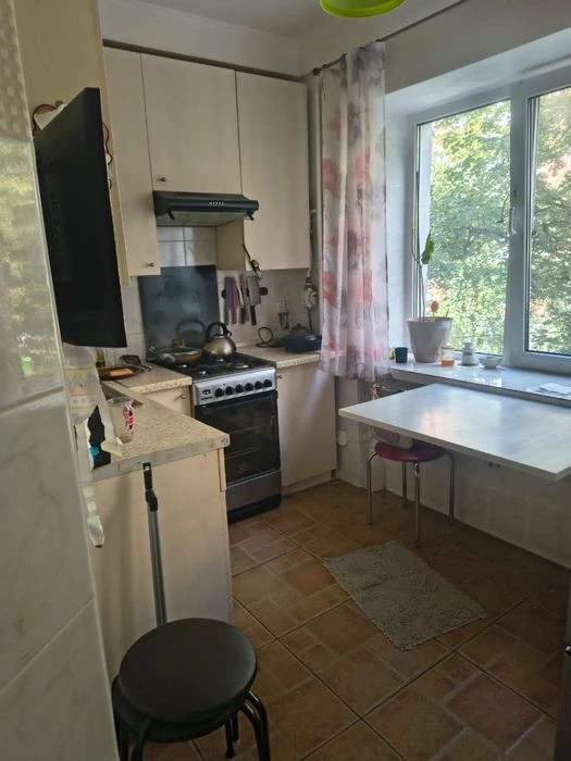 SALE of a 2-room apartment near the Polytechnic Institute