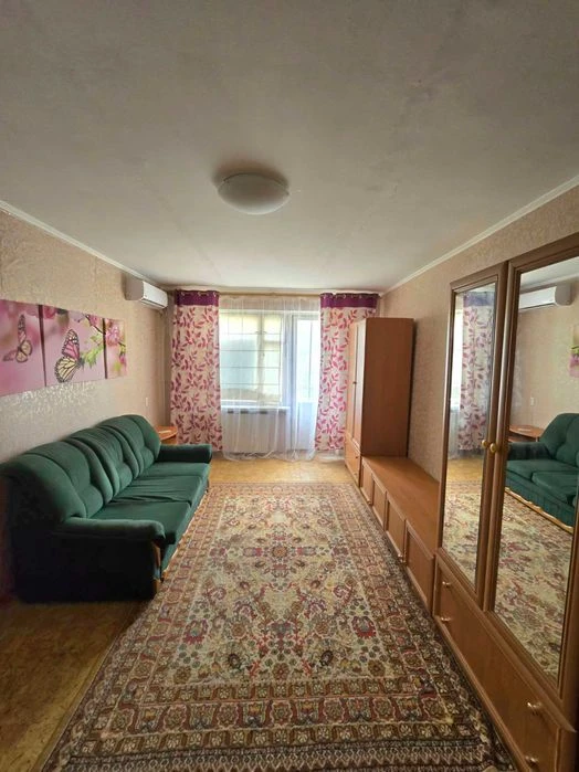 Продам 1 ком. квартиру на ул. Космонавтов, ж/м Приднепровс