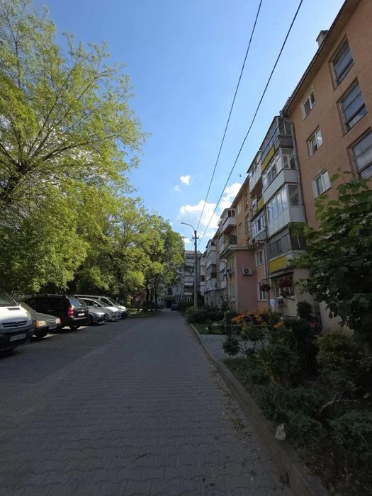 СРОЧНАЯ ПРОДАЖА!! двухкомнатной квартиры в кирпичном доме