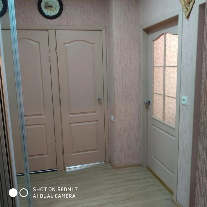 I will sell 2 rooms on KhTZ 35 from the owner (kitchen - studio)