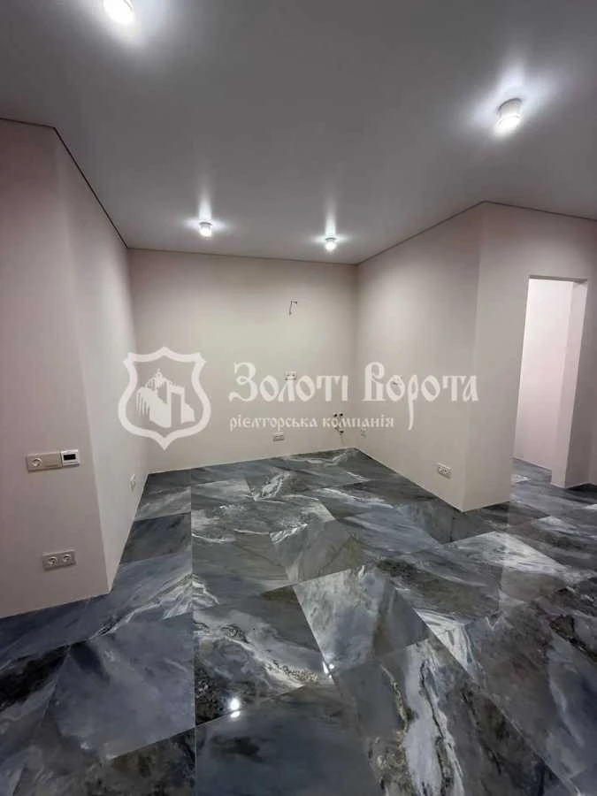 3-room apartment for sale 76 m², Dniprovska embankment, 15Zh