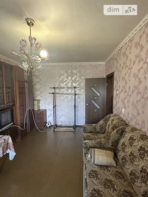 Sale of 3-room apartment 74.8 sq. m. on Chervonoi Kalyna Ave. 50 •