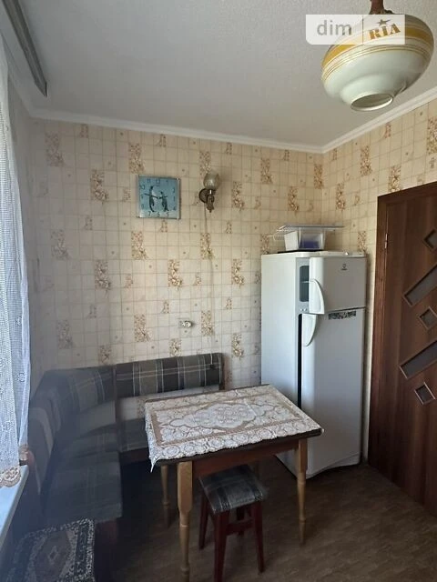 Sale of 3-room apartment 74.8 sq. m. on Chervonoi Kalyna Ave. 50 •