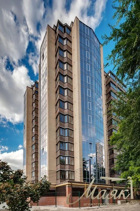 Sale of a 3-room apartment in the residential complex Residence
