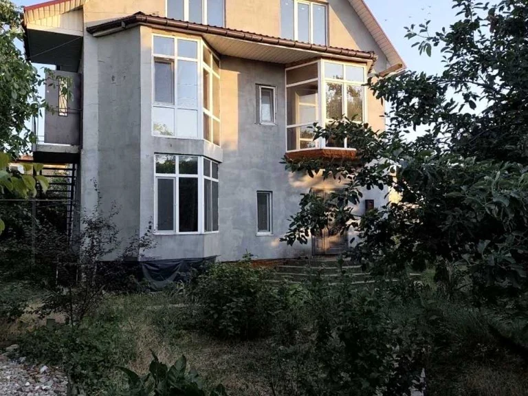 Будинок. Одеса, Учнівська вул.