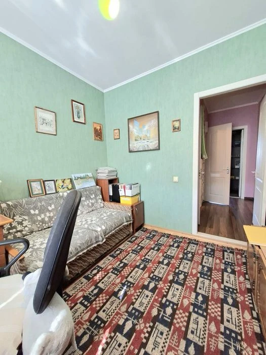 Продаж 4-кімн кв з ремонтом вул Калнишевського