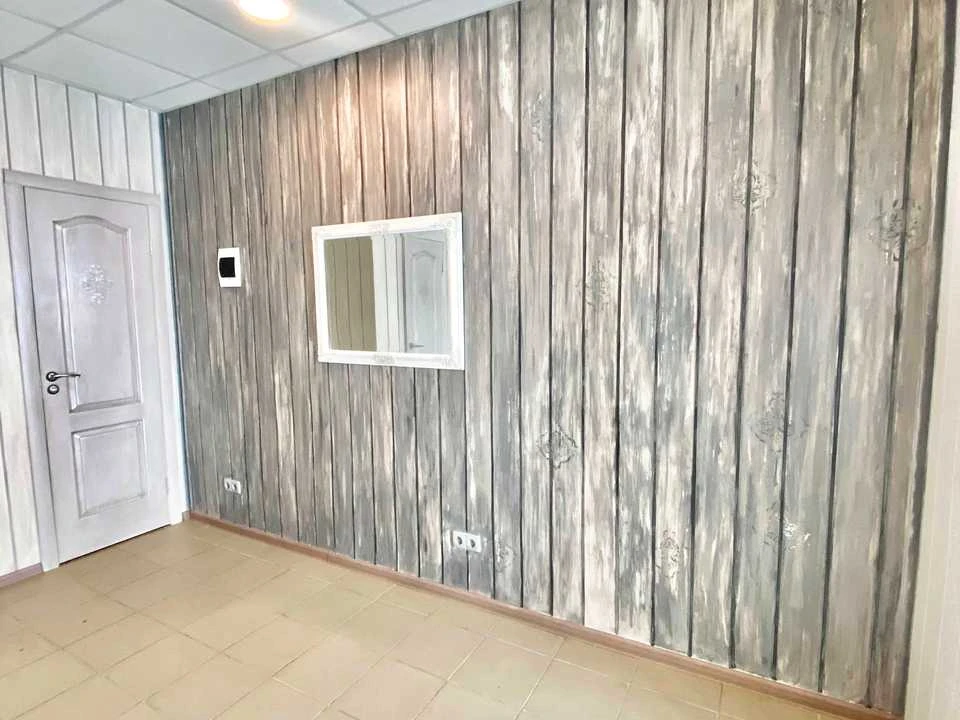 Apartment. Kharkiv, Akhiezeriv St. (Khalturina)