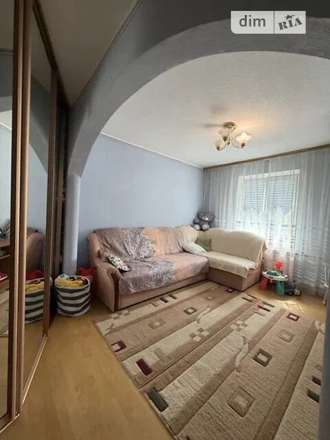 Продаж 3к квартири 76 кв. м на вул. Лариси Руденко 3 • ID 34