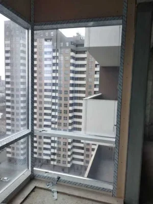 Продам 1к квартиру Комсомольская Центр Новострой