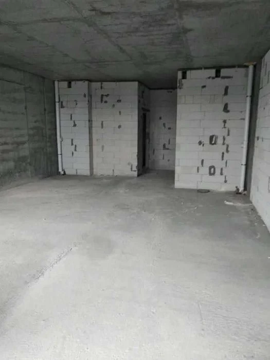 Продам 1к квартиру Комсомольская Центр Новострой