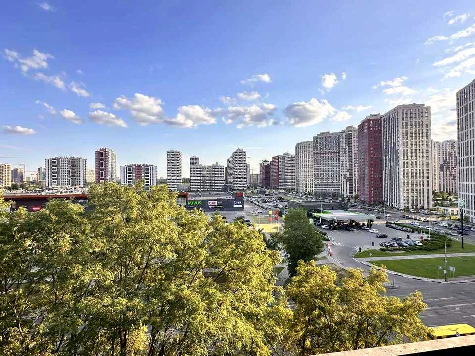 Квартира. Київ, Європейського Союзу просп. (Правди)