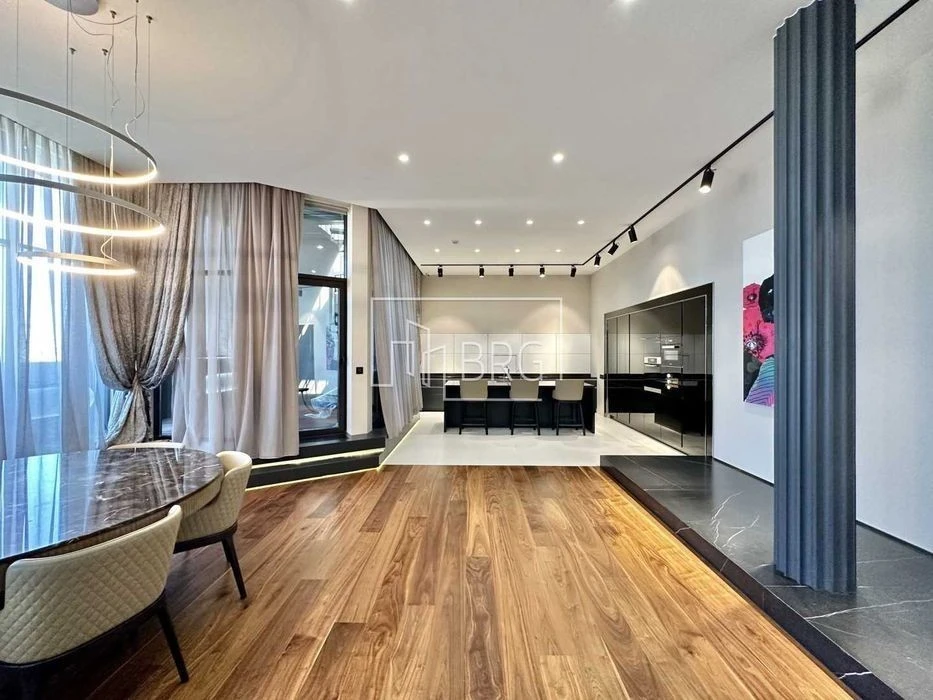 Spectacular apartment in the Diplomat Hall residential complex, 3k, author's design, Zhilyans