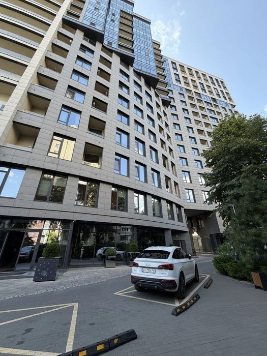 ЖК А52, продаж видової квартири 209 м2. Вул. Січових Стрільц