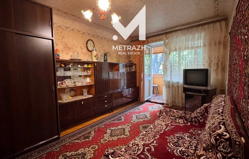 Urgent sale of a one-bedroom apartment in Pavlovo Pole! Metro 23A