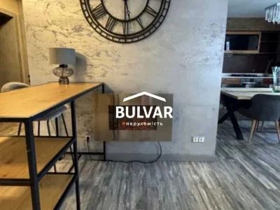 Apartment. Kharkiv, Myrna St., (Building 1)