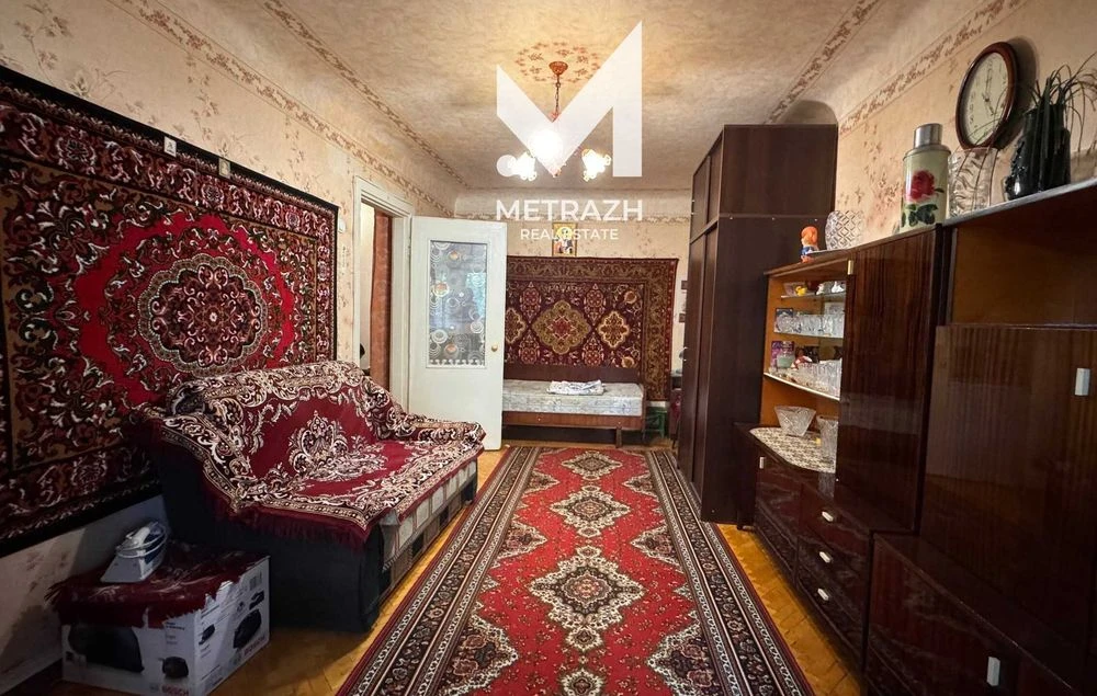 Urgent sale of a one-bedroom apartment in Pavlovo Pole! Metro 23A
